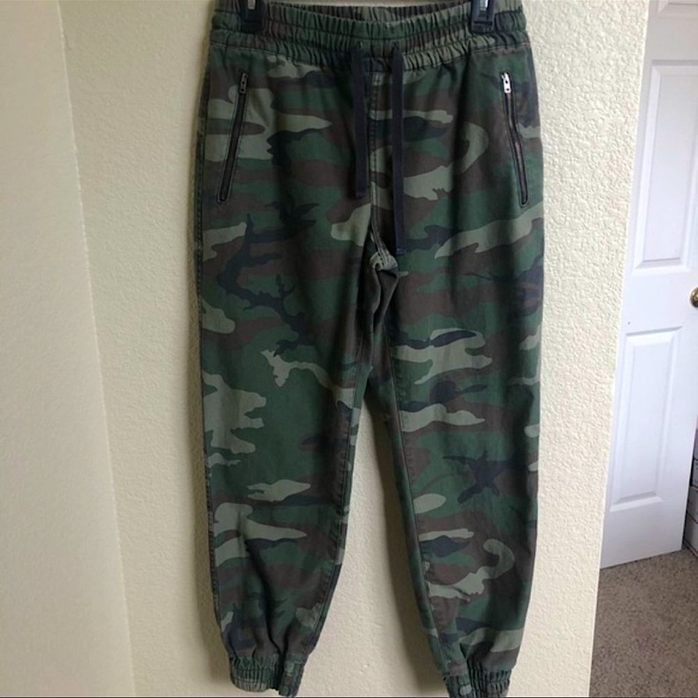 TNA CAMO JOGGERS